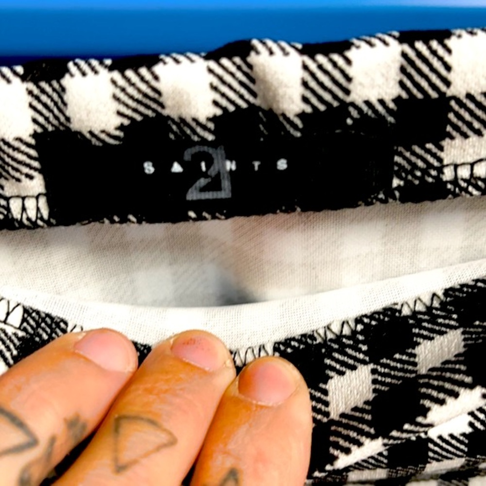 🍒 BOGO 🍒 Black & White Checkered A line Stretchy Mini Skirt w/ slit - Picture 6 of 7